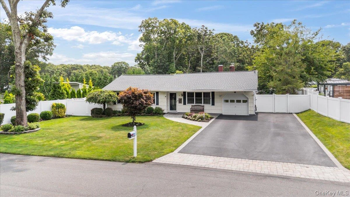 Photograph of 84 Stratler Drive