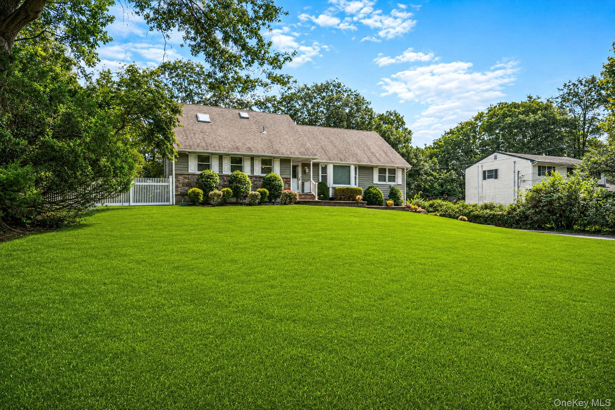 Photograph of 45 Hillcrest Avenue