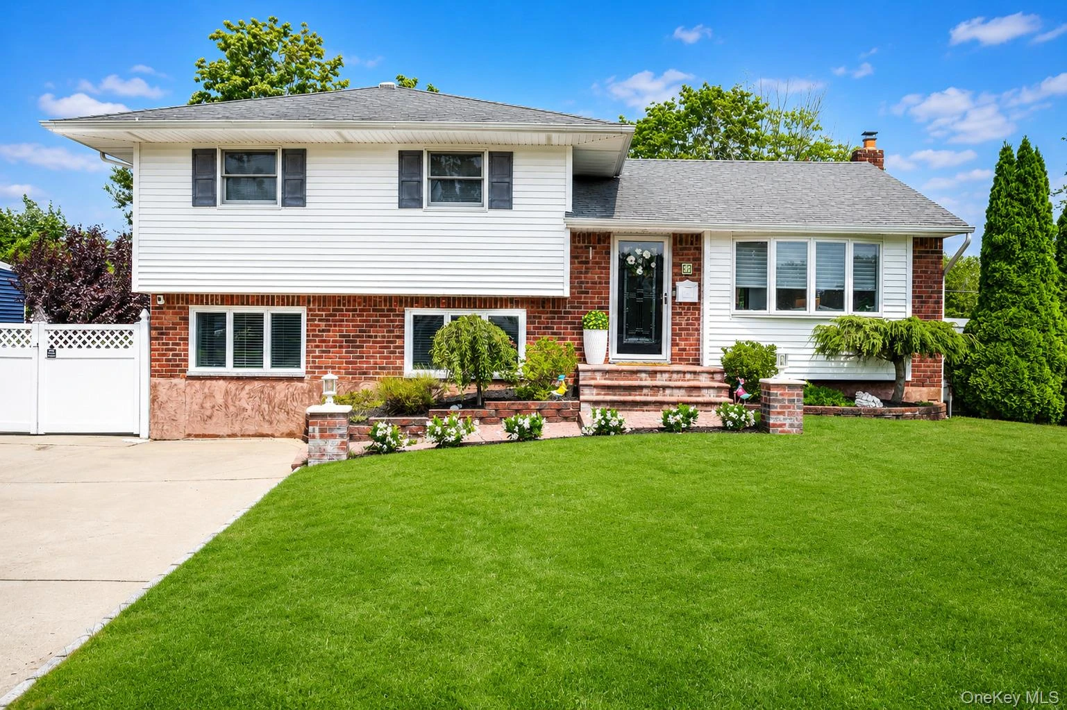 Photograph of 5 Gardenia Drive