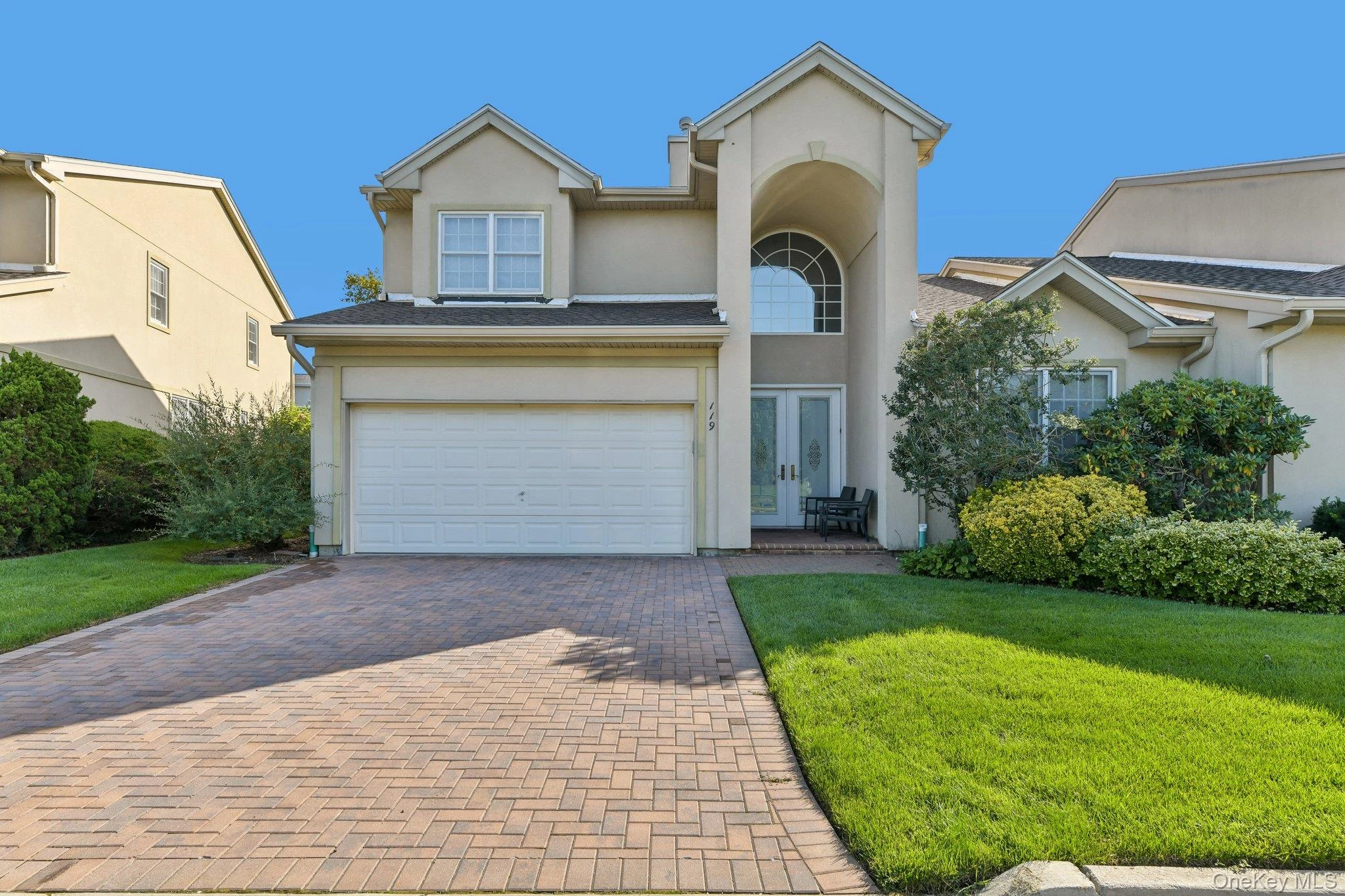 Photograph of 119 Madeira Boulevard