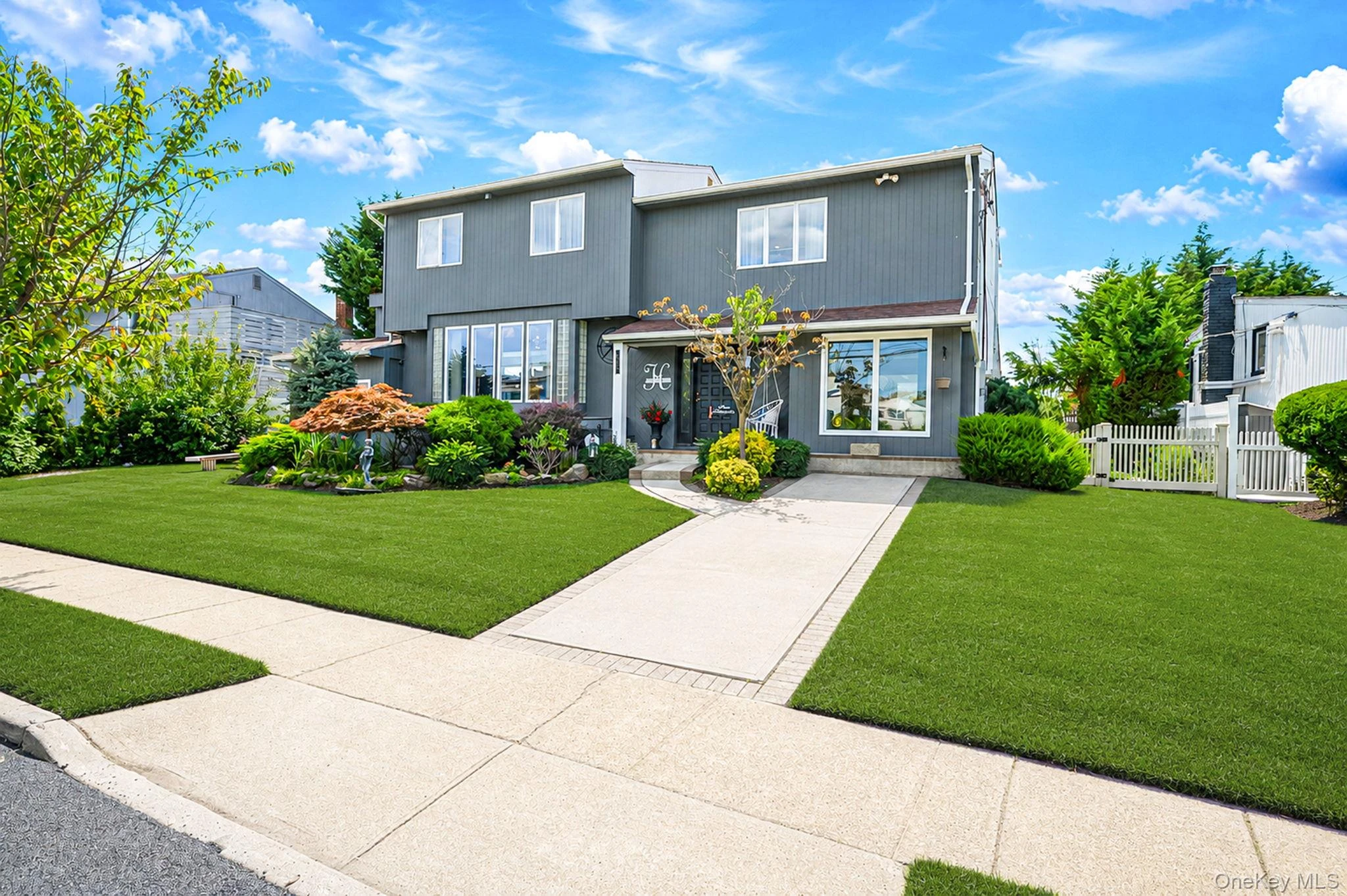Photograph of 962 Mildred Drive