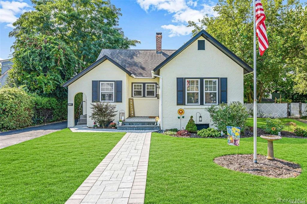 Photograph of 510 Secatogue Avenue