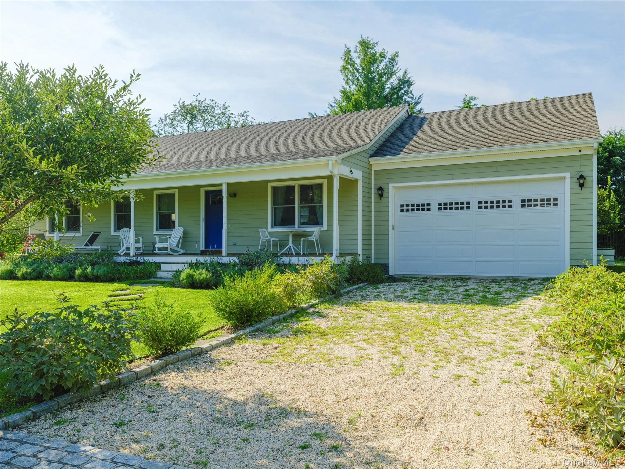 Photograph of 435 Sound Road