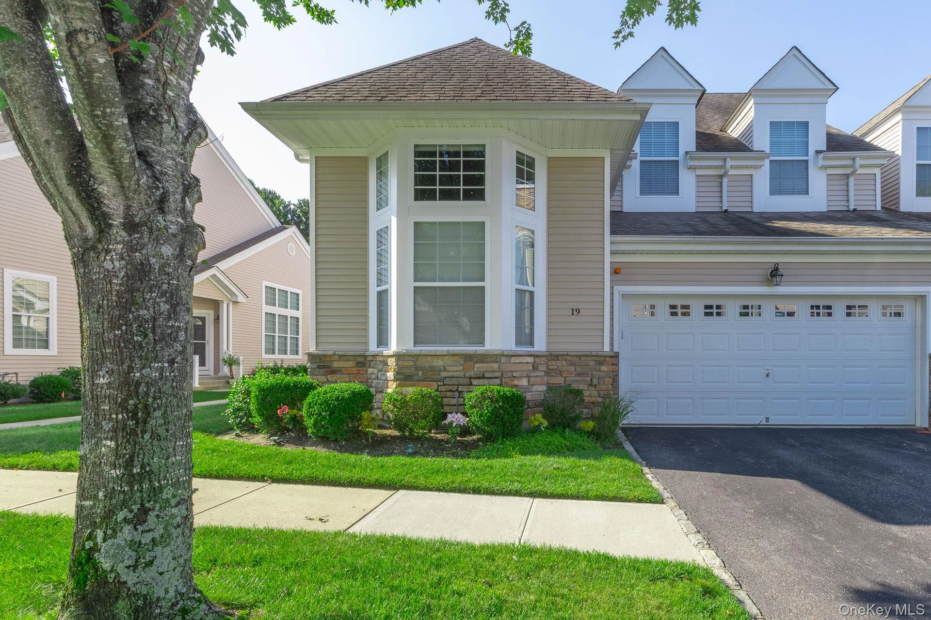 Photograph of 19 Emilie Drive