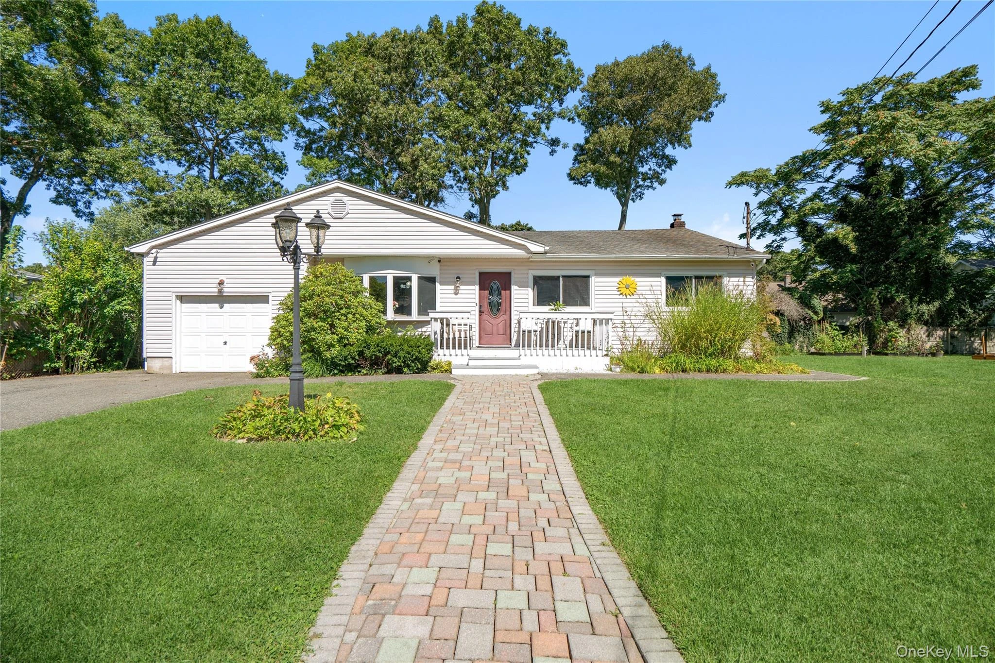 Photograph of 15 Parkwood Drive