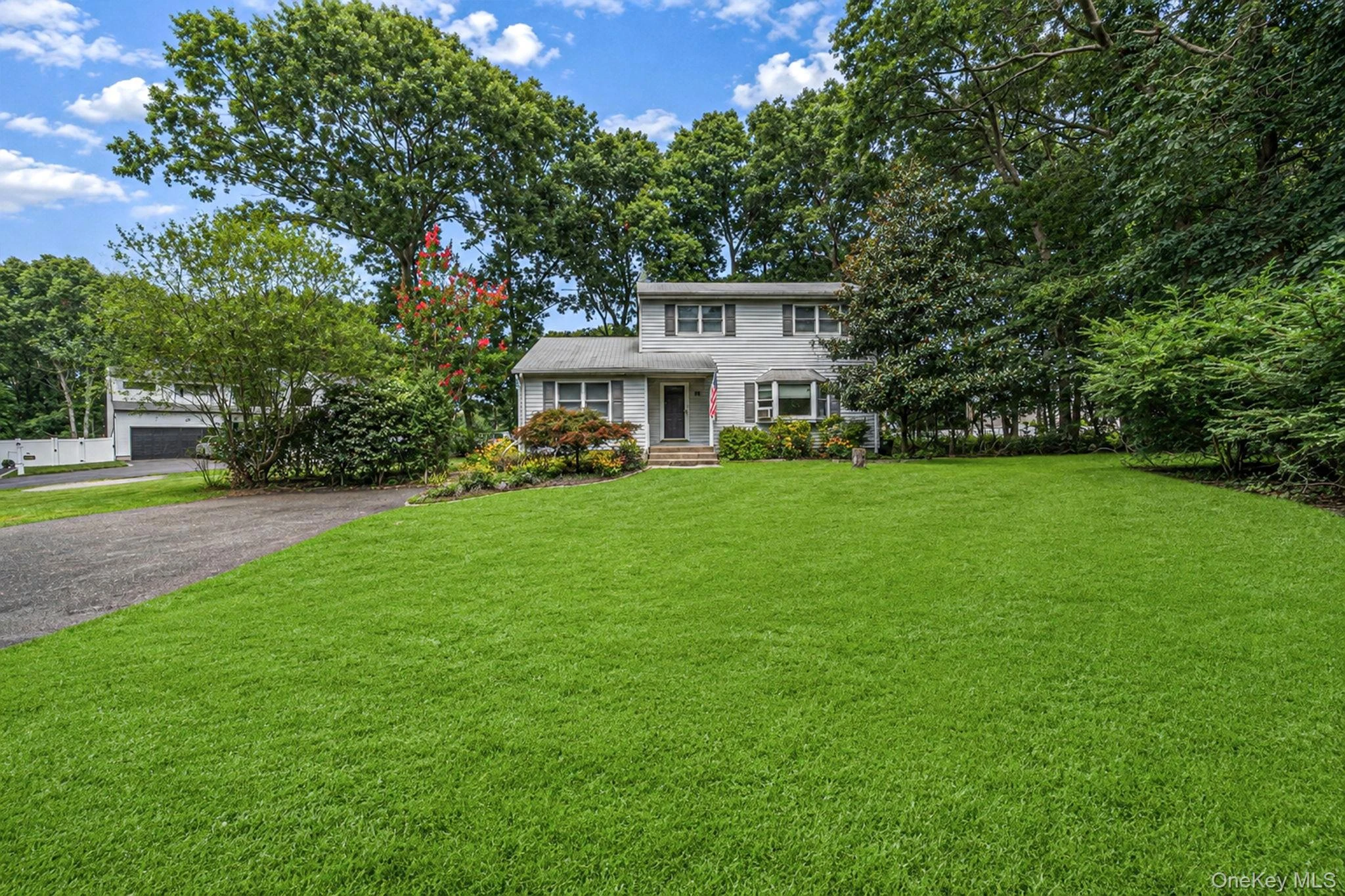 Photograph of 96 Oak street