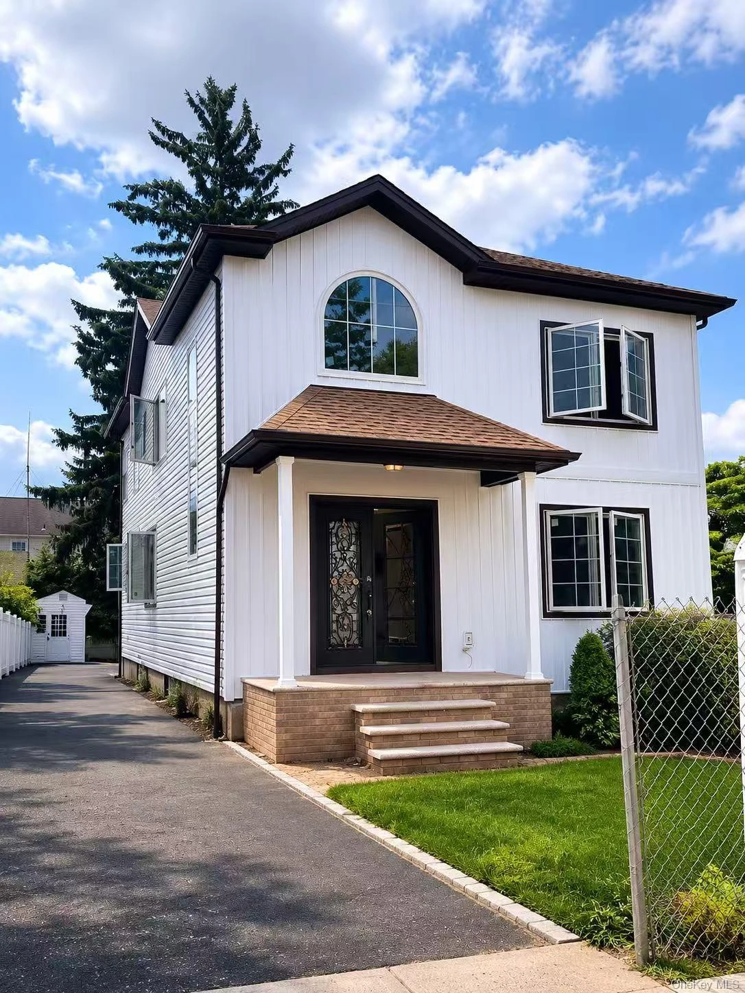 Photograph of 88 Dyckman Avenue