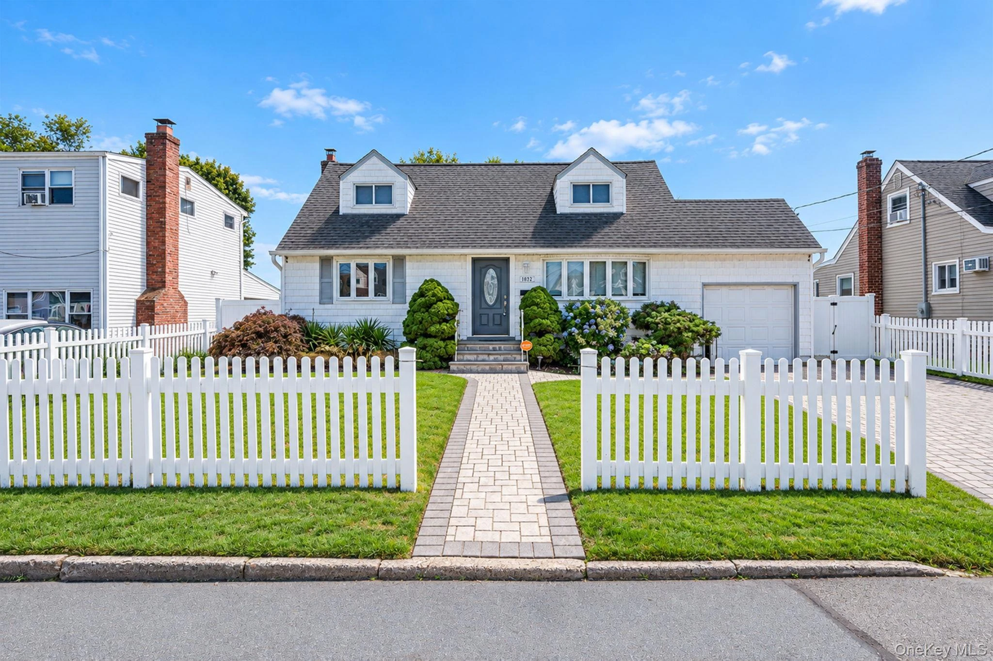 Photograph of 1032 Hamilton Avenue
