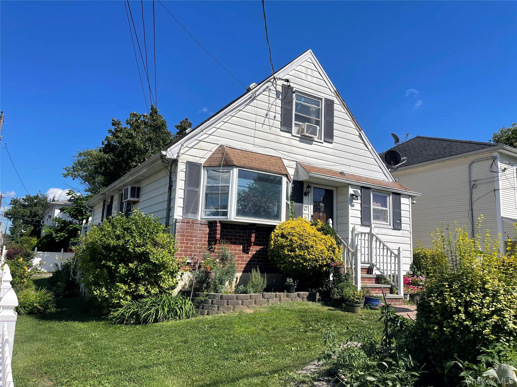 Photograph of 32 Edgewood Road