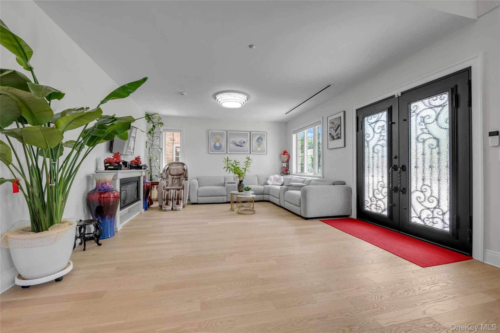 Photograph of 218-04 85th Avenue