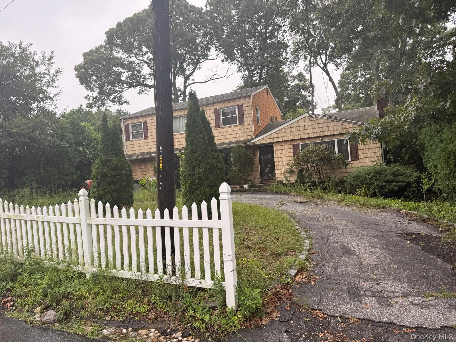 Photograph of 18 Brentwood Avenue