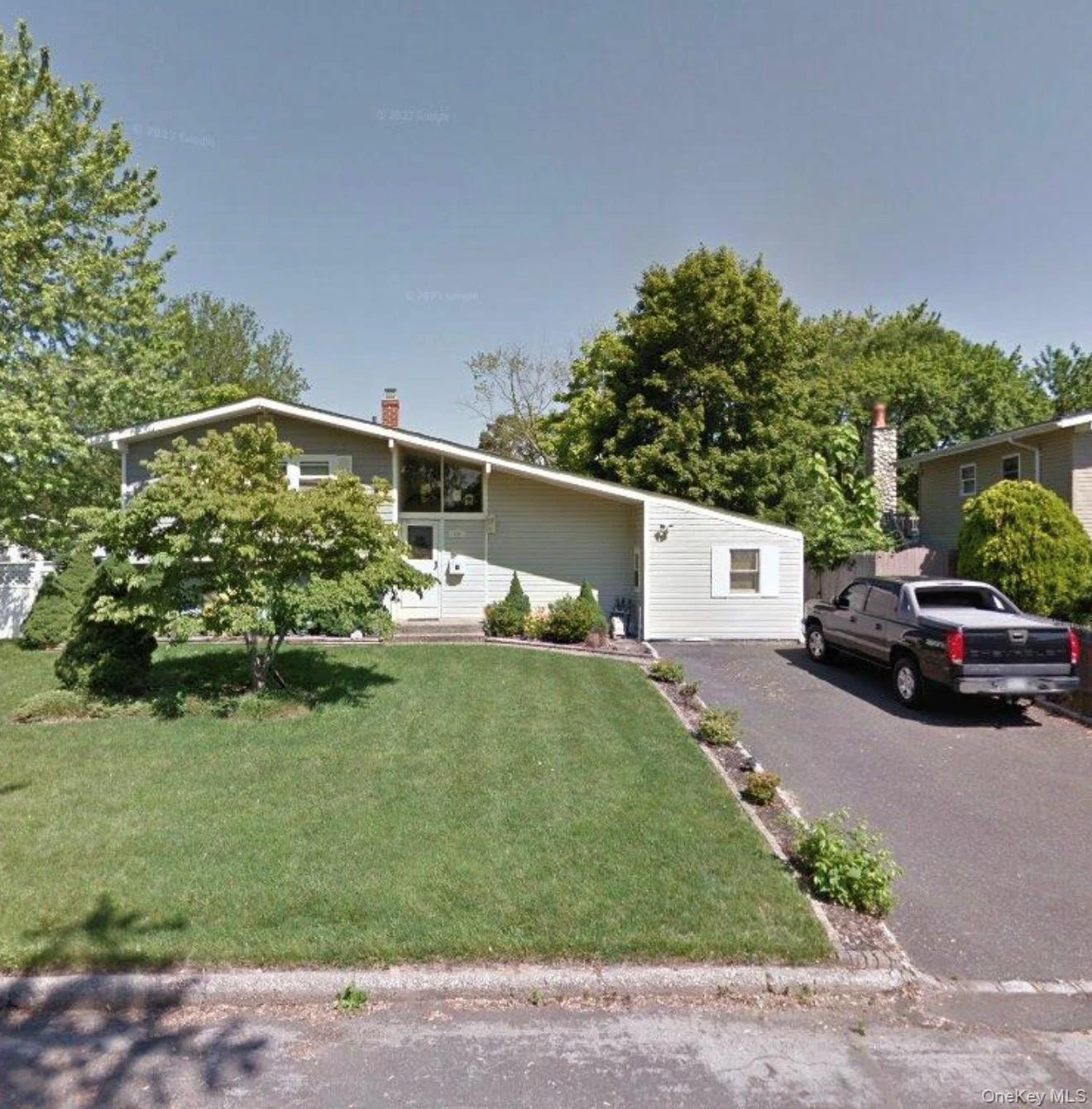 Photograph of 128 Court Drive