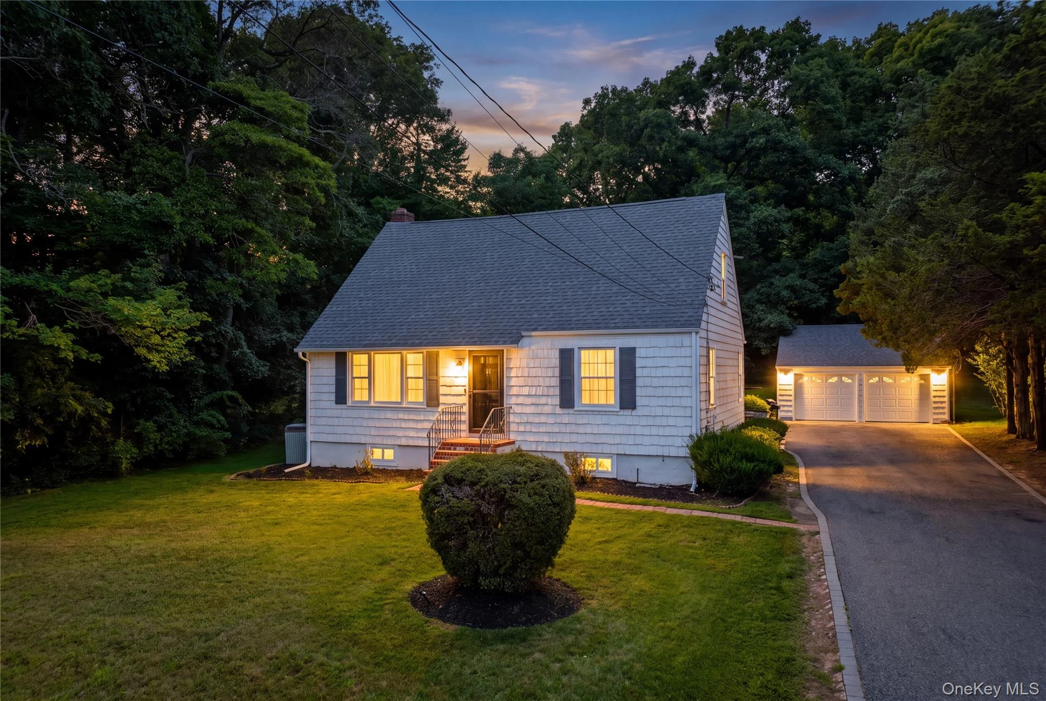Photograph of 99 Warner Road