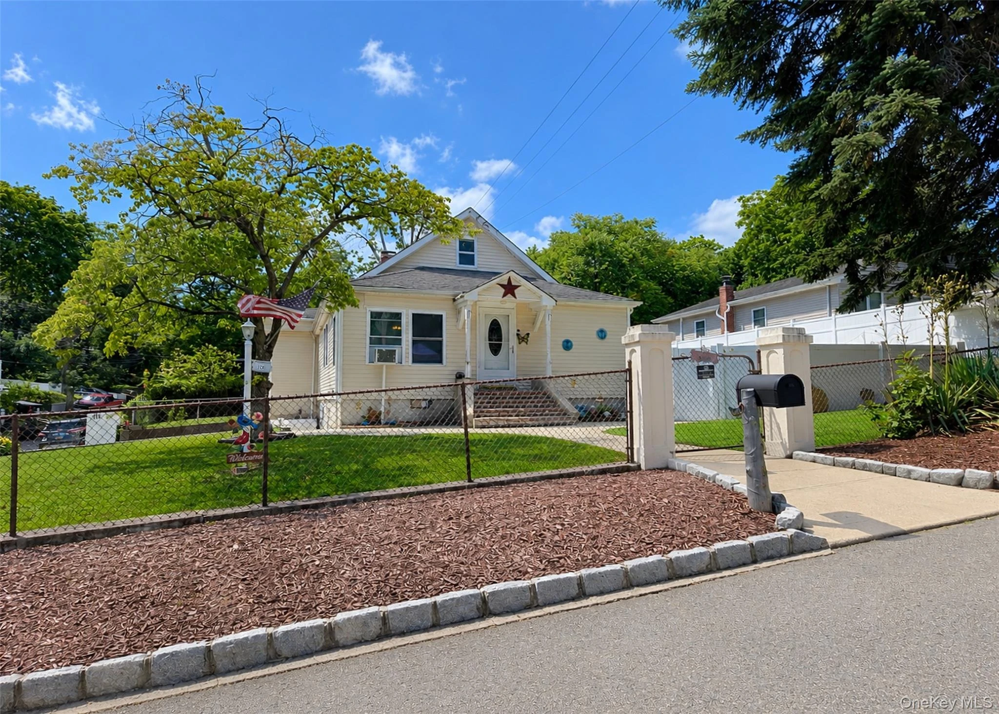 Photograph of 170 Woodycrest Drive