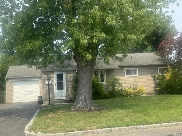 Photograph of 325 Glynn Street