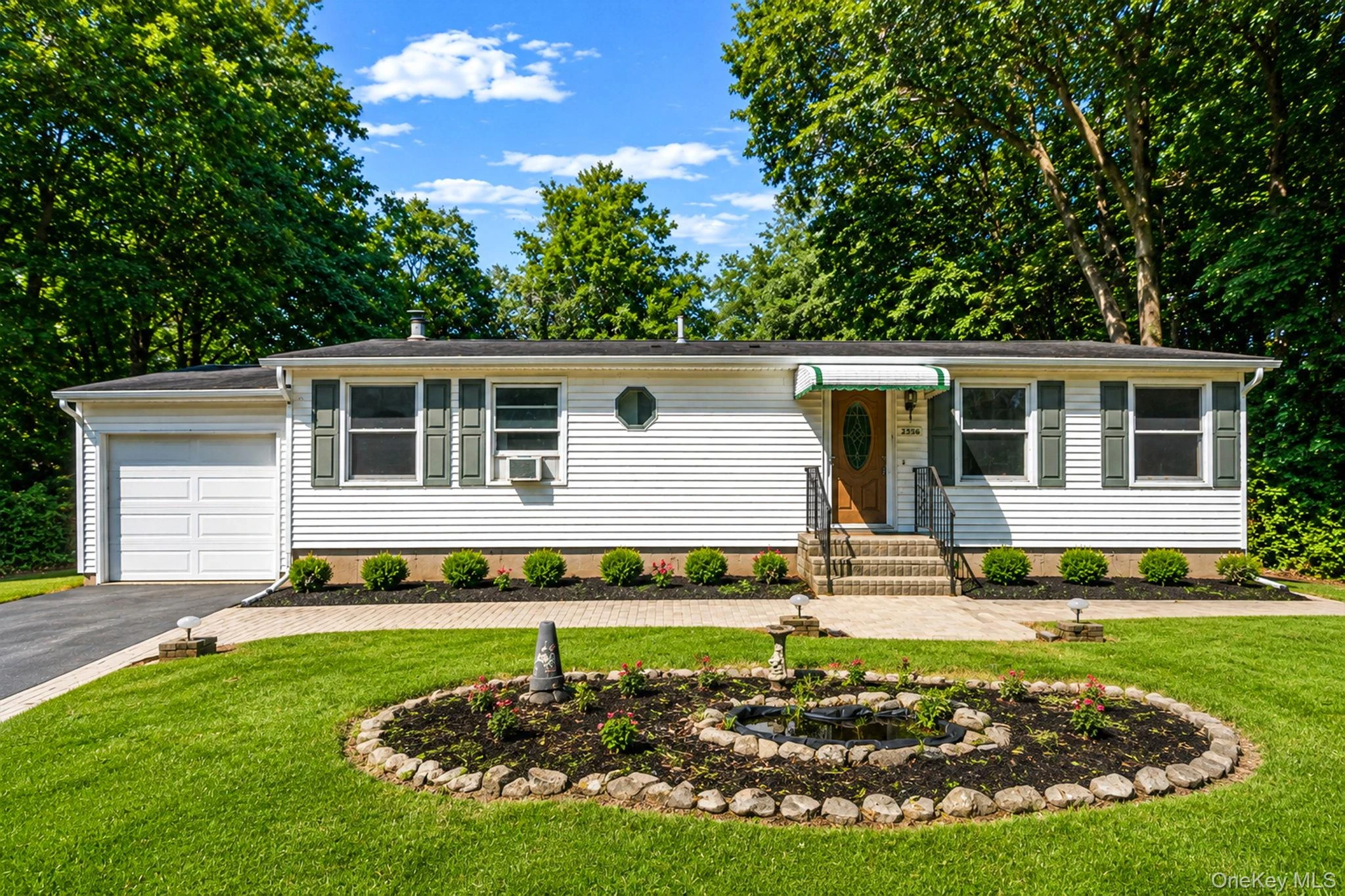 Photograph of 2356 Walnut Avenue