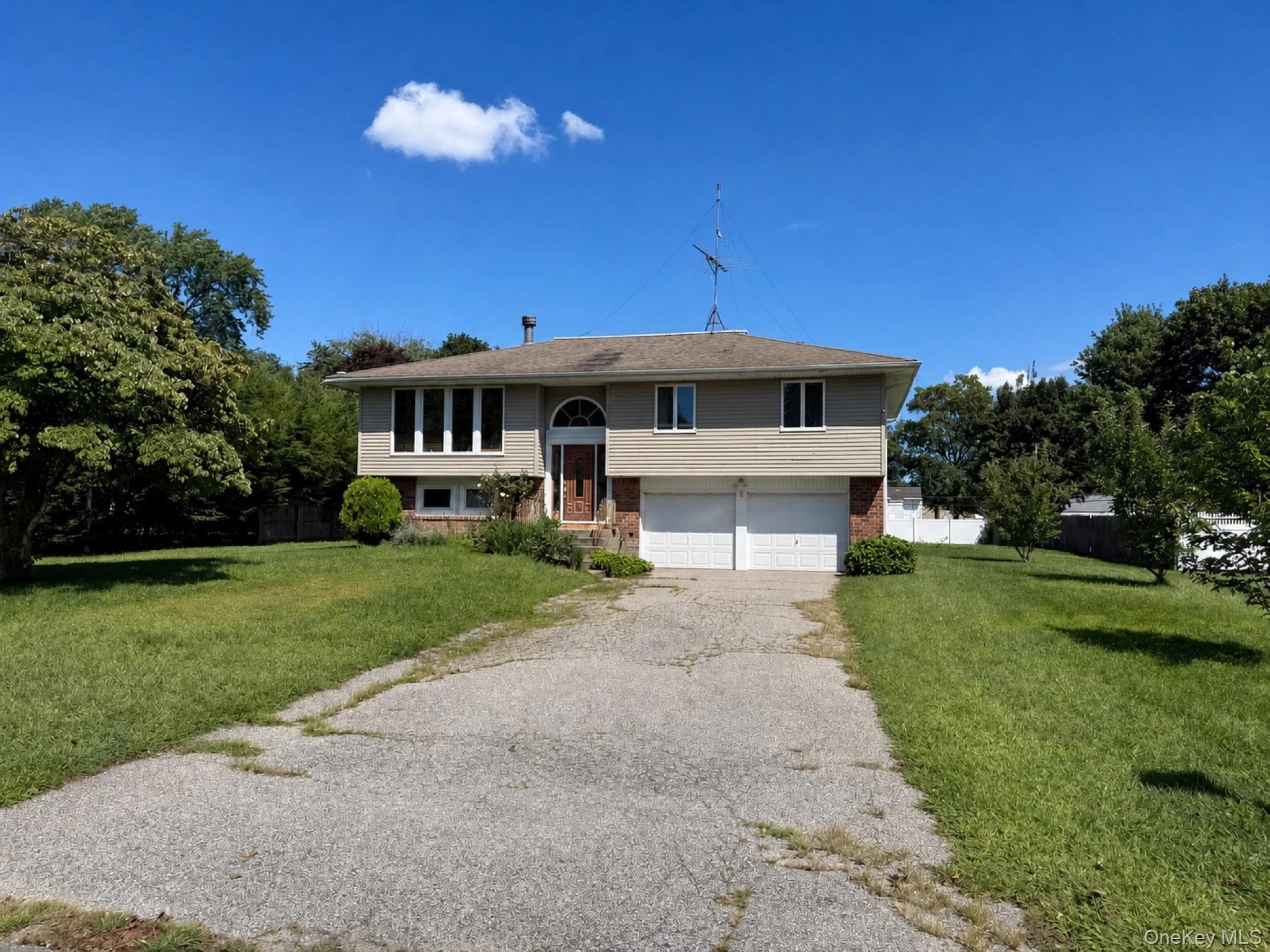 Photograph of 5 Cherrywood Drive