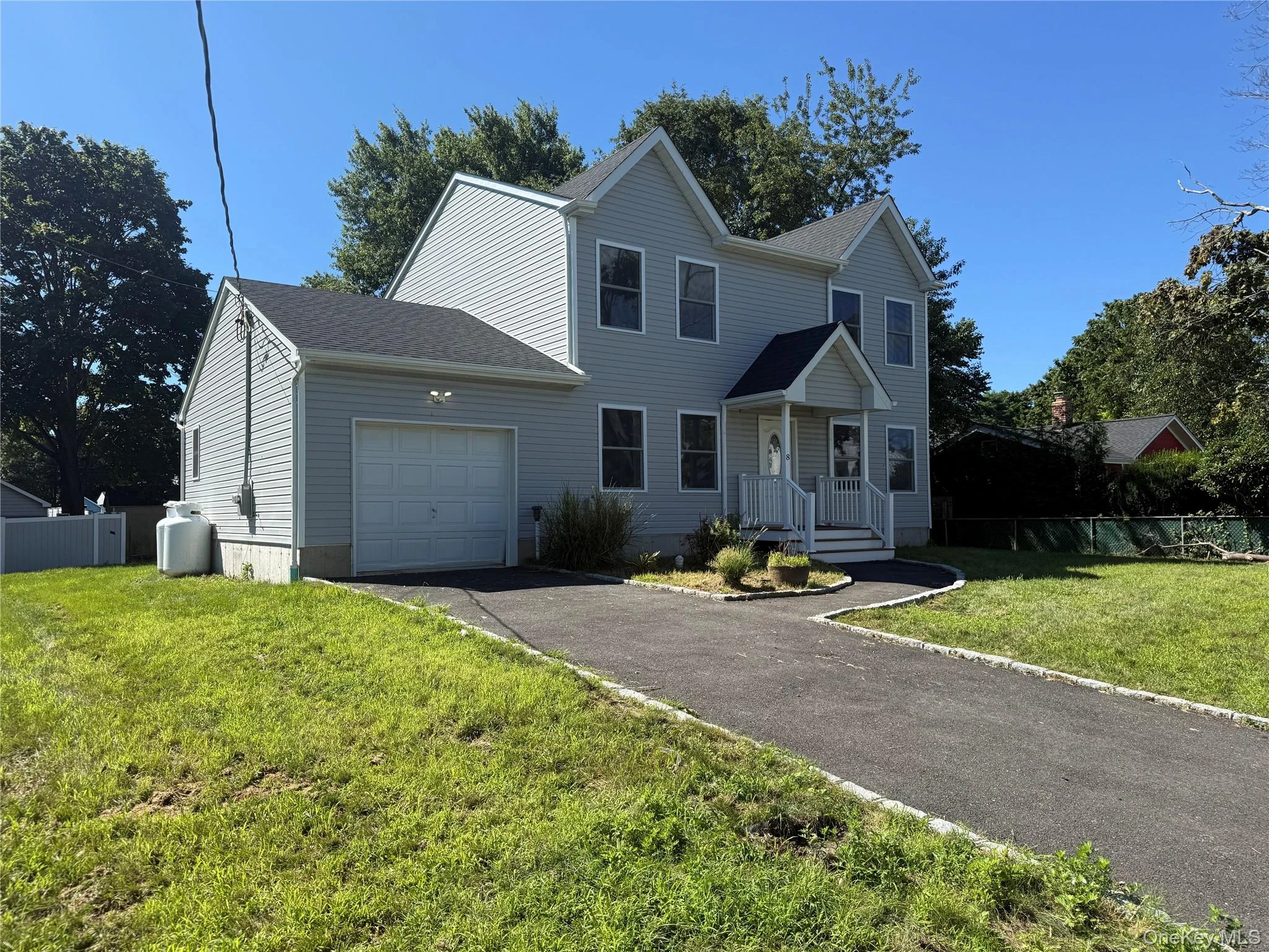 Photograph of 8 Narcissus Road