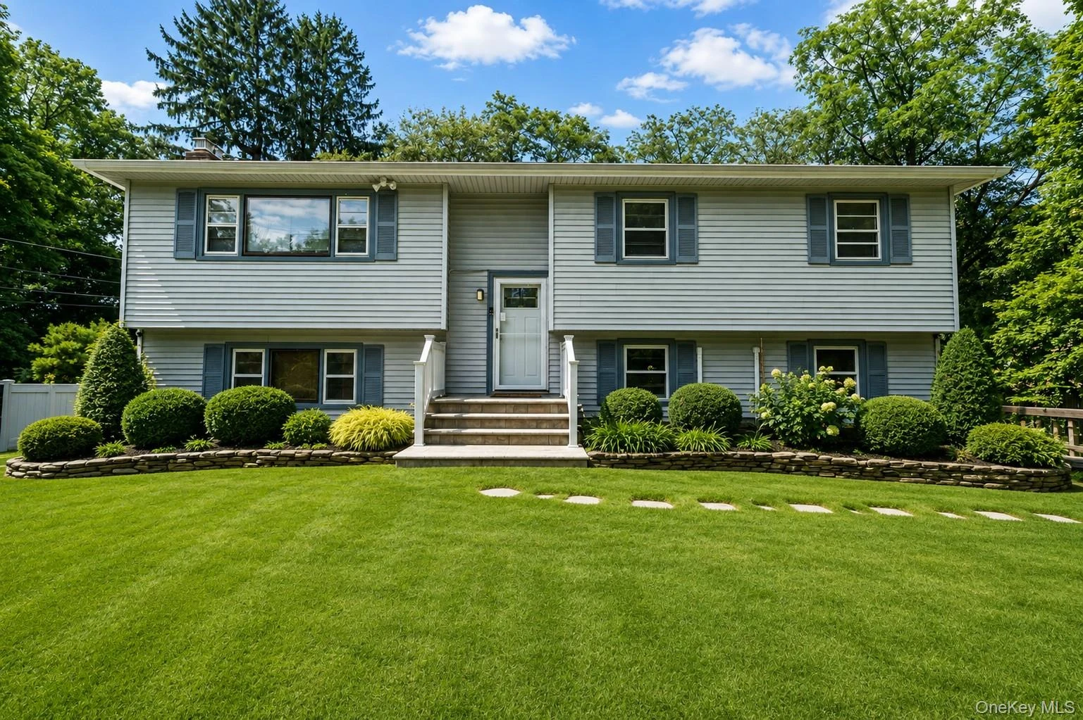Photograph of 136 Woodhull Road