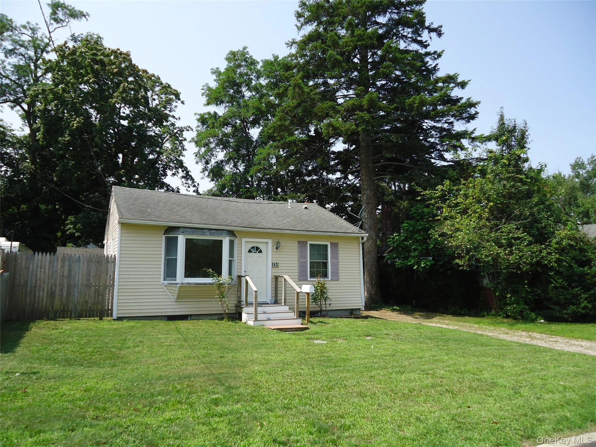 Photograph of 343 Union Avenue