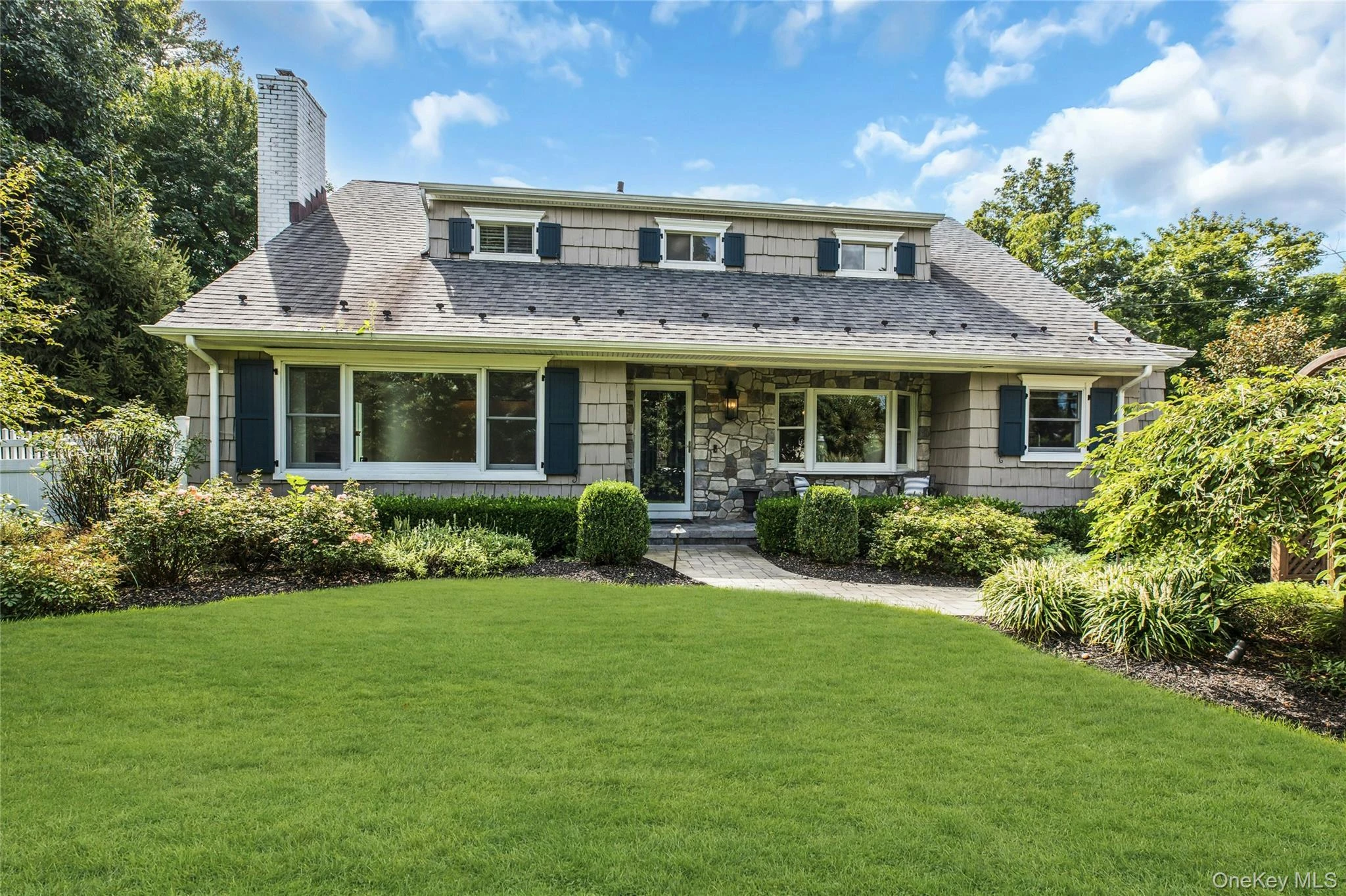 Photograph of 18 Briarcliff Place