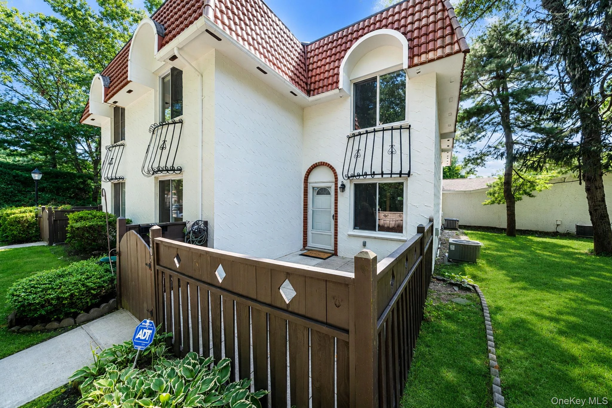 Photograph of 230 Birchwood Road
