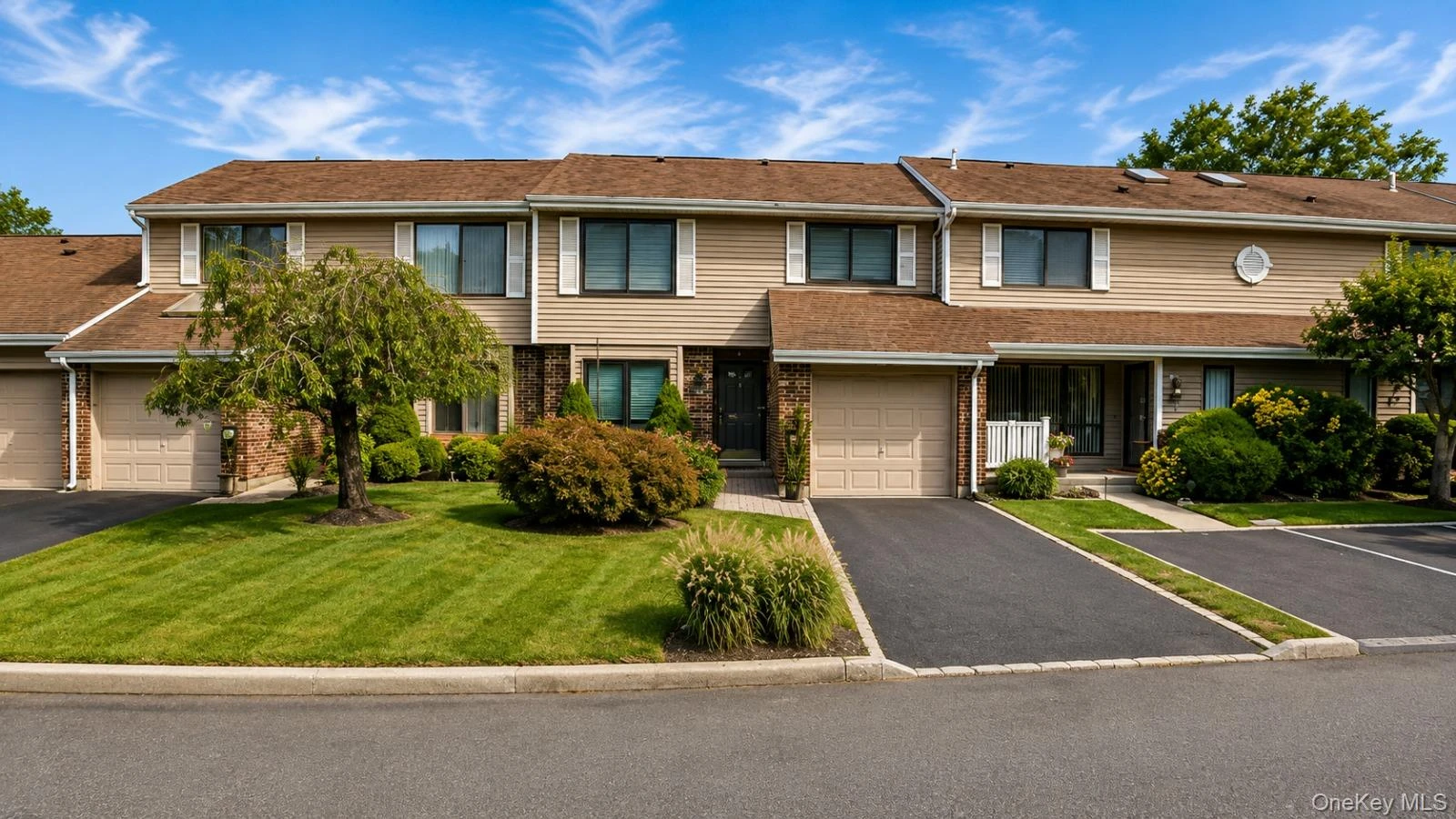 Photograph of 230 Pond View Lane