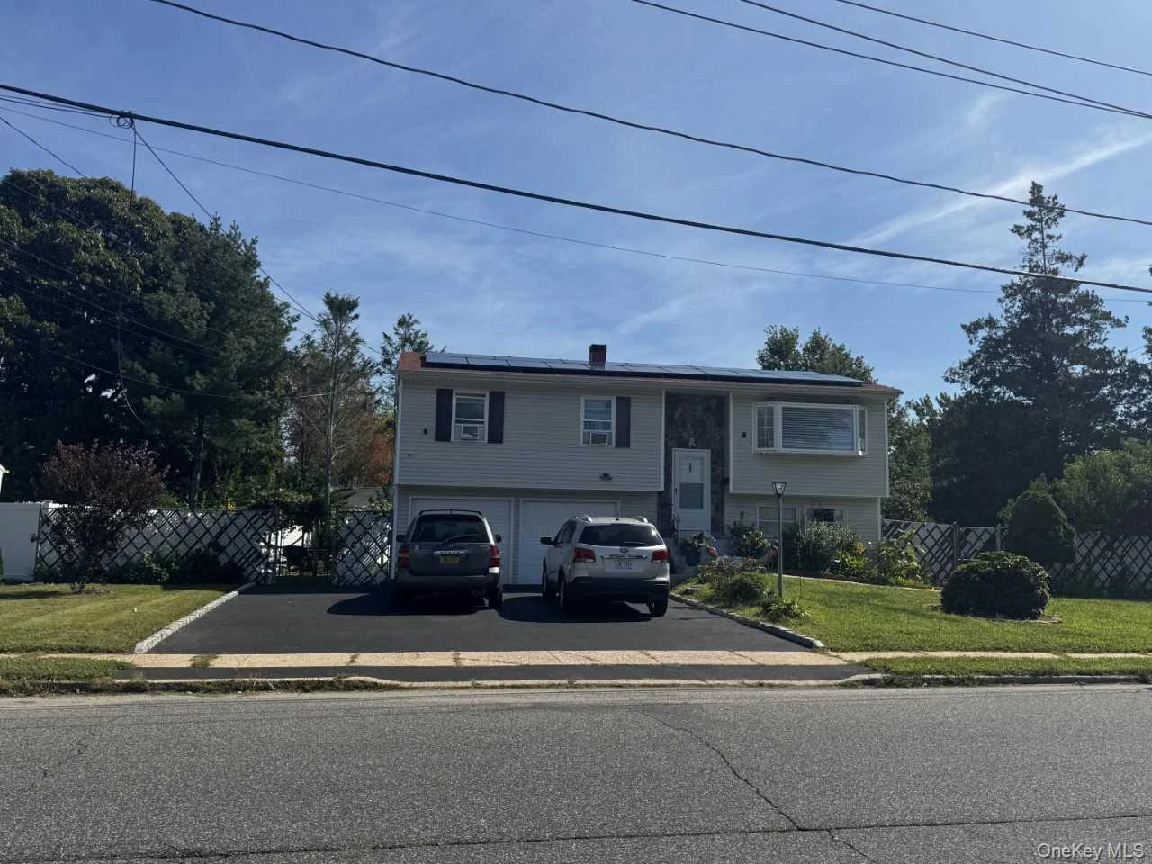 Photograph of 37 Island Avenue