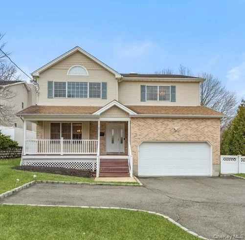 Photograph of 1 Fairway Drive