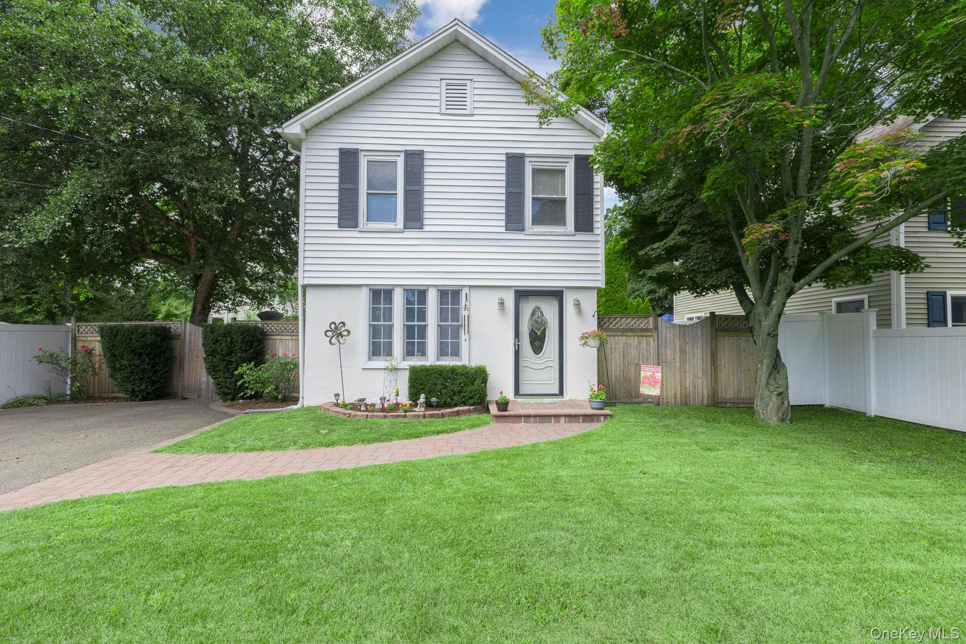 Photograph of 314 6th Avenue