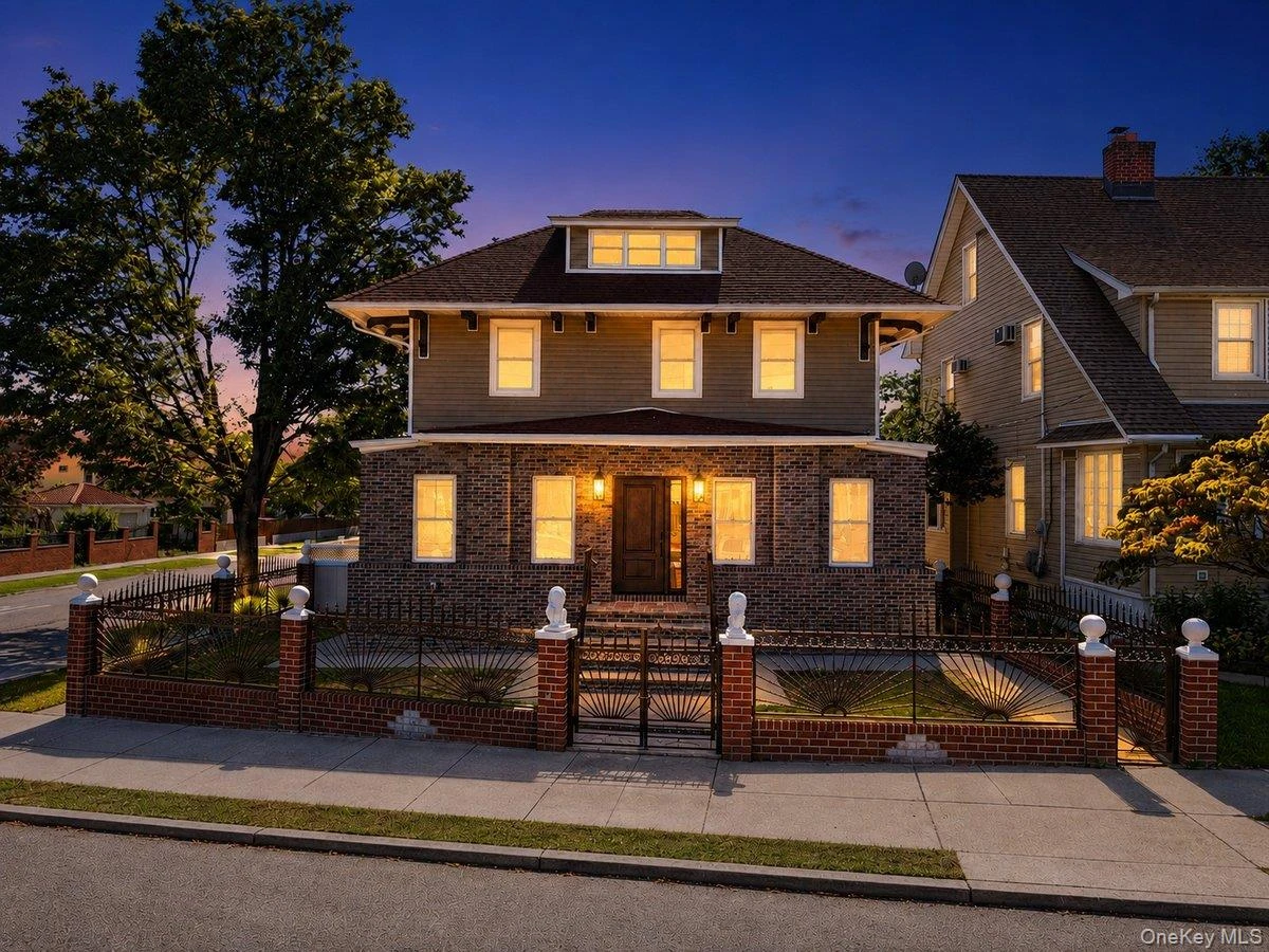Photograph of 90-28 212th Street