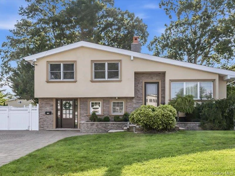Photograph of 260 20th Street