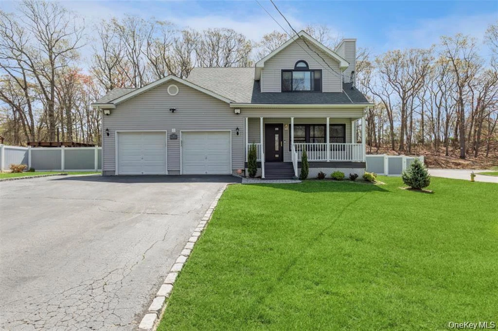 Photograph of 12 Midvale Avenue