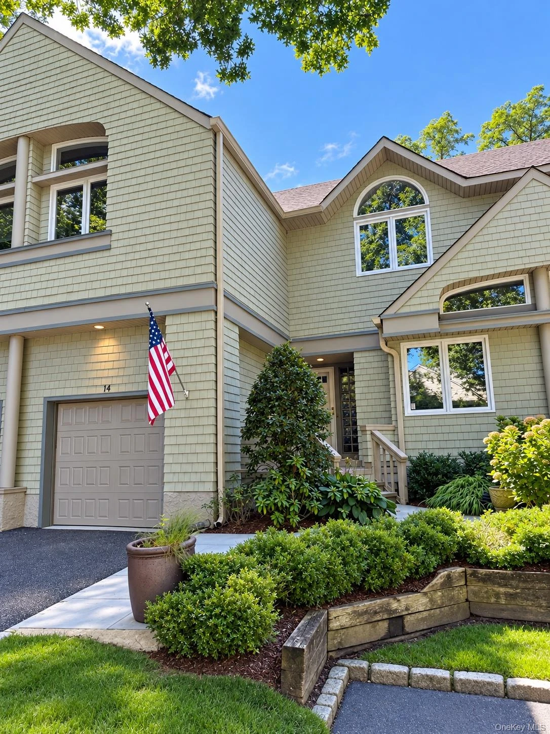 Photograph of 14 Insbrook Court