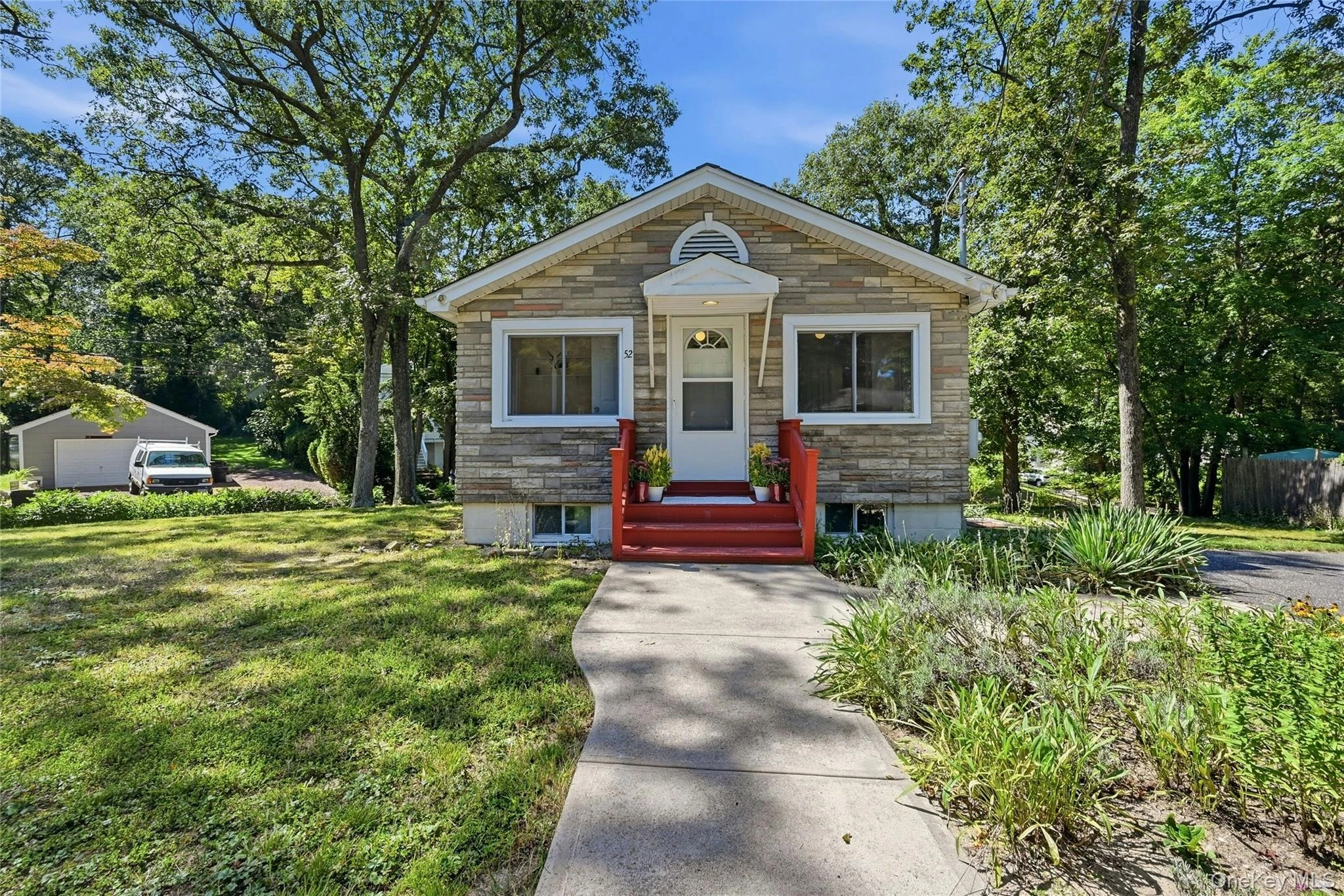 Photograph of 52 Valley Drive