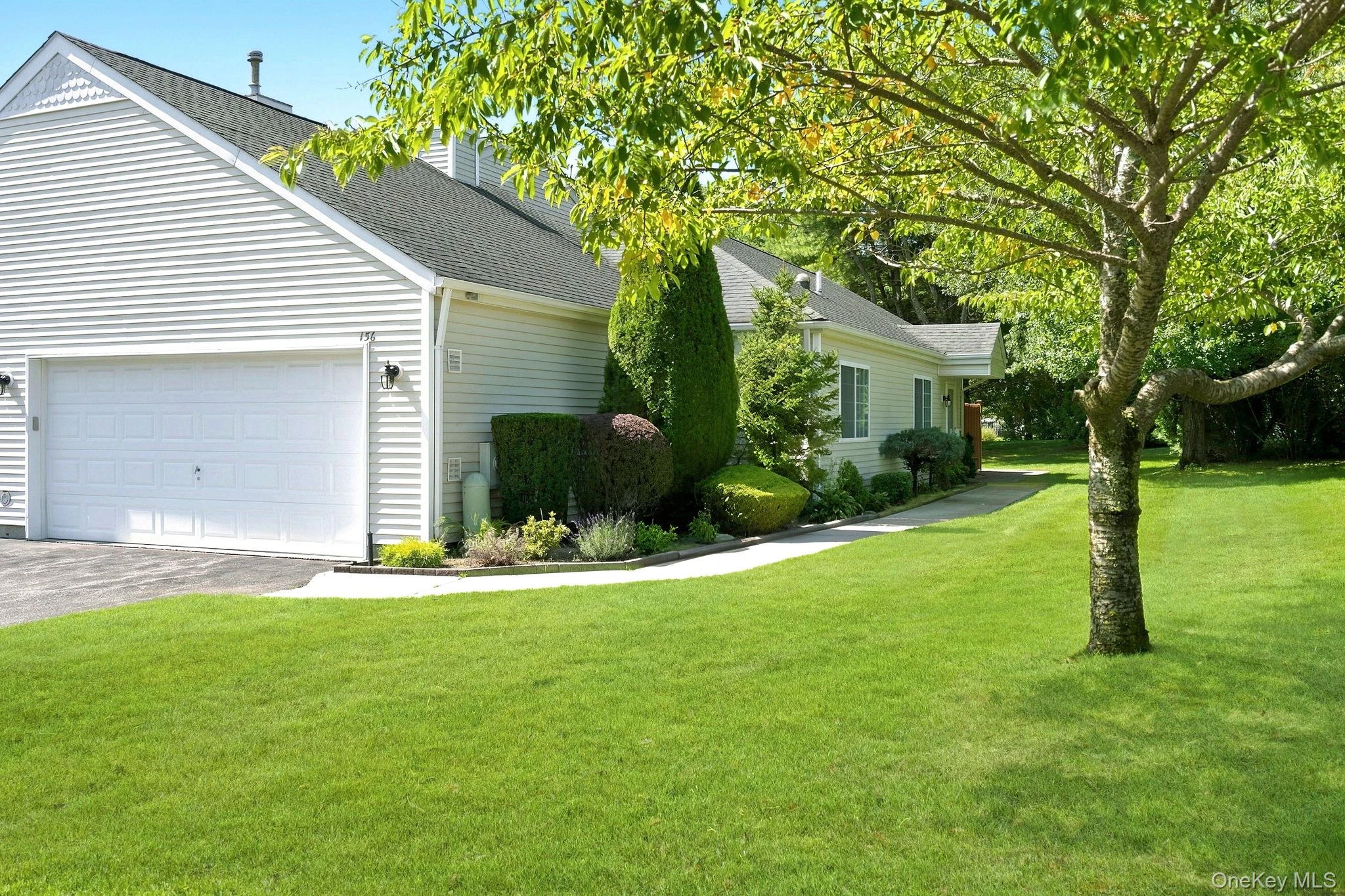 Photograph of 156 Farm House Court
