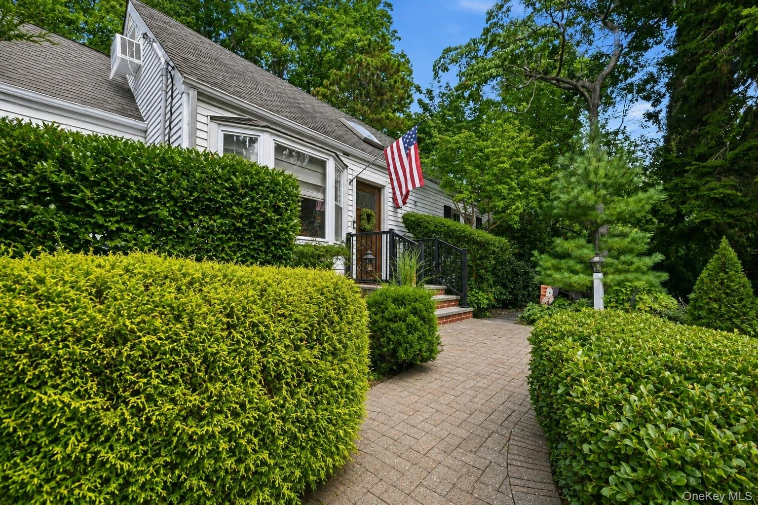 Photograph of 40 Cliftwood Drive