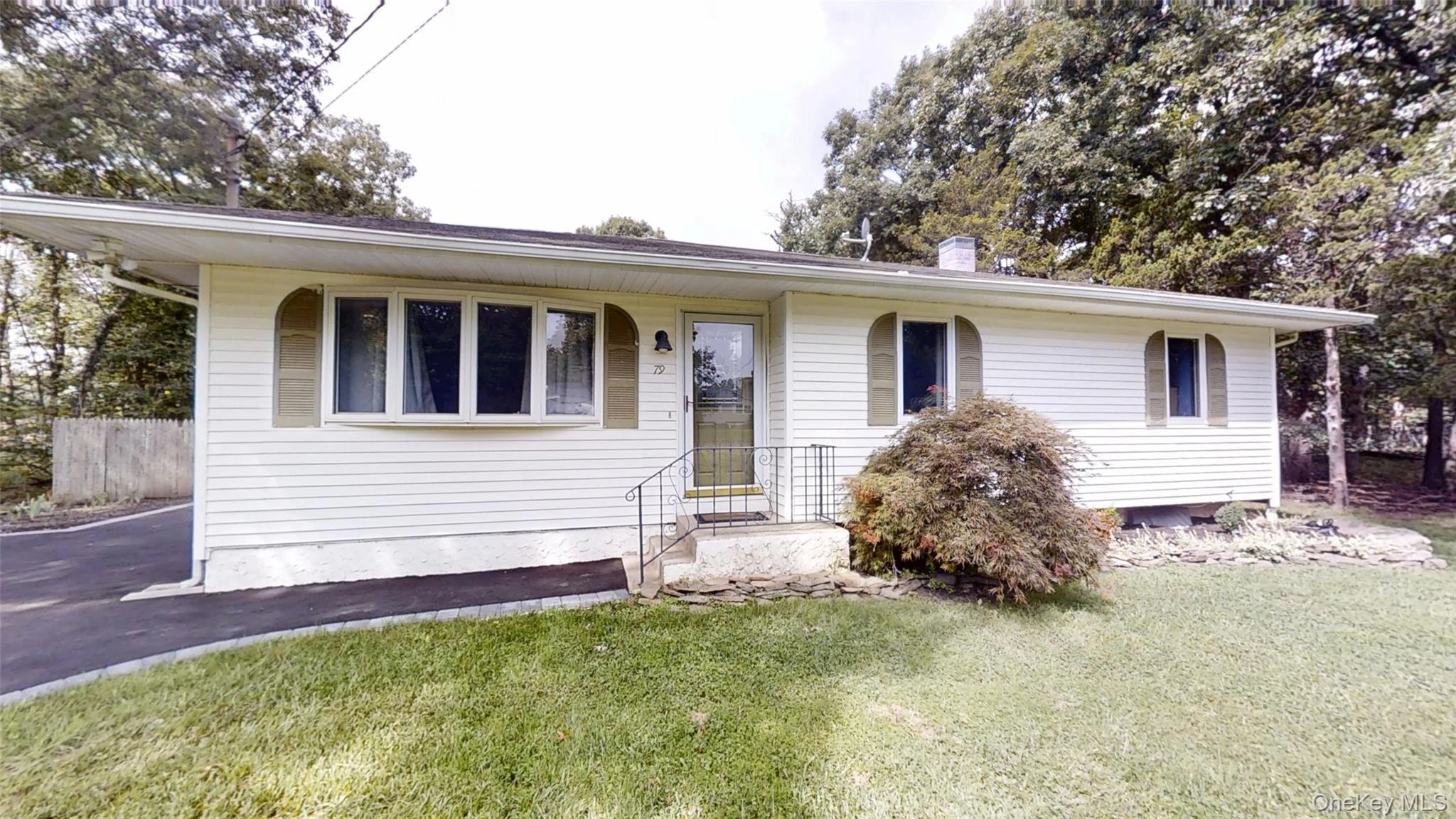 Photograph of 79 Yaphank Avenue