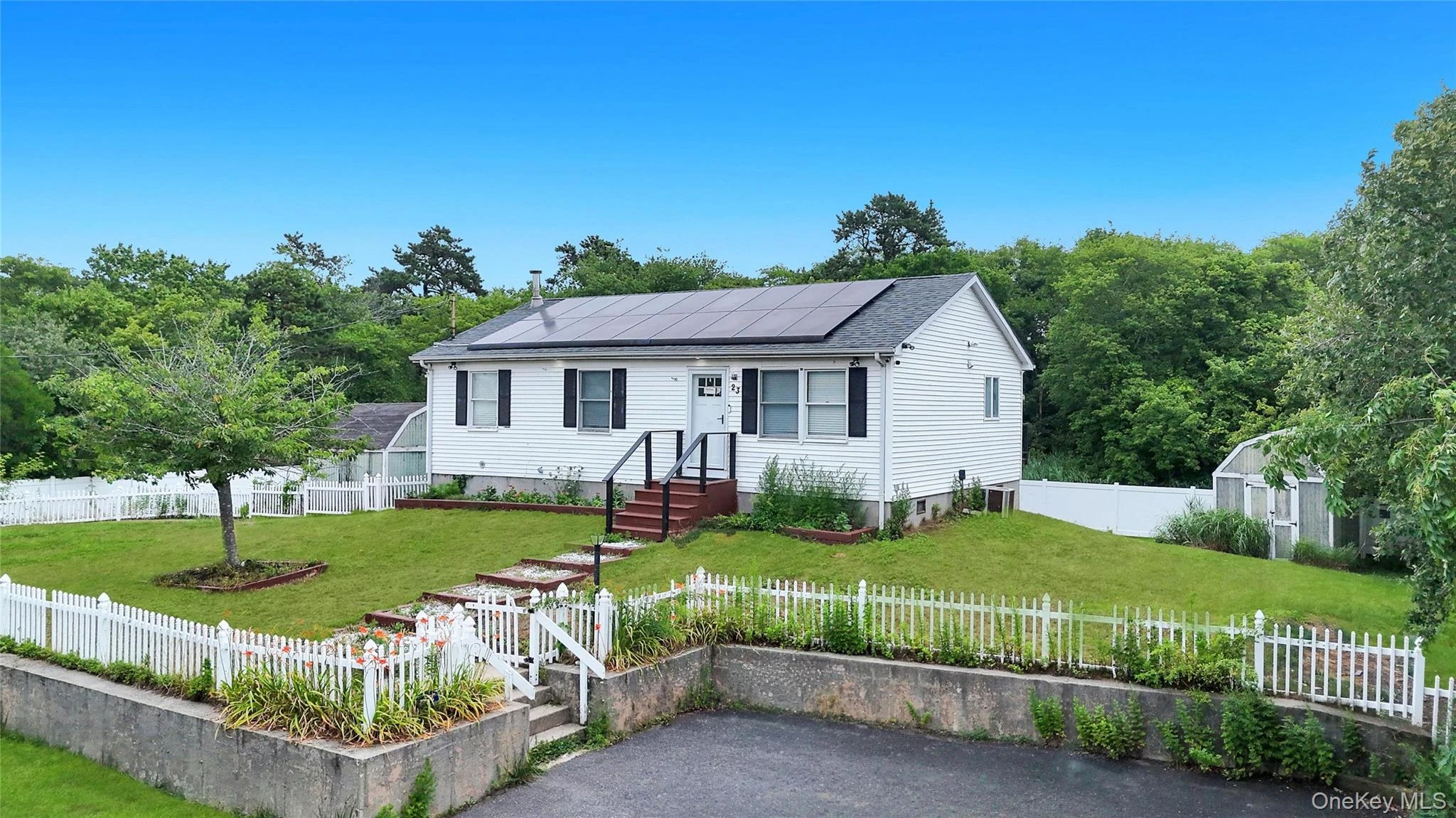 Photograph of 23 Hemlock Drive