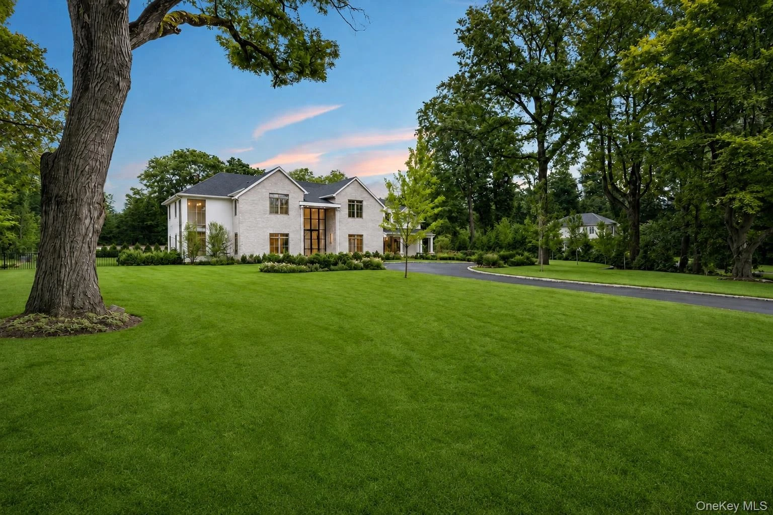 Photograph of 25 Creek Farms Road