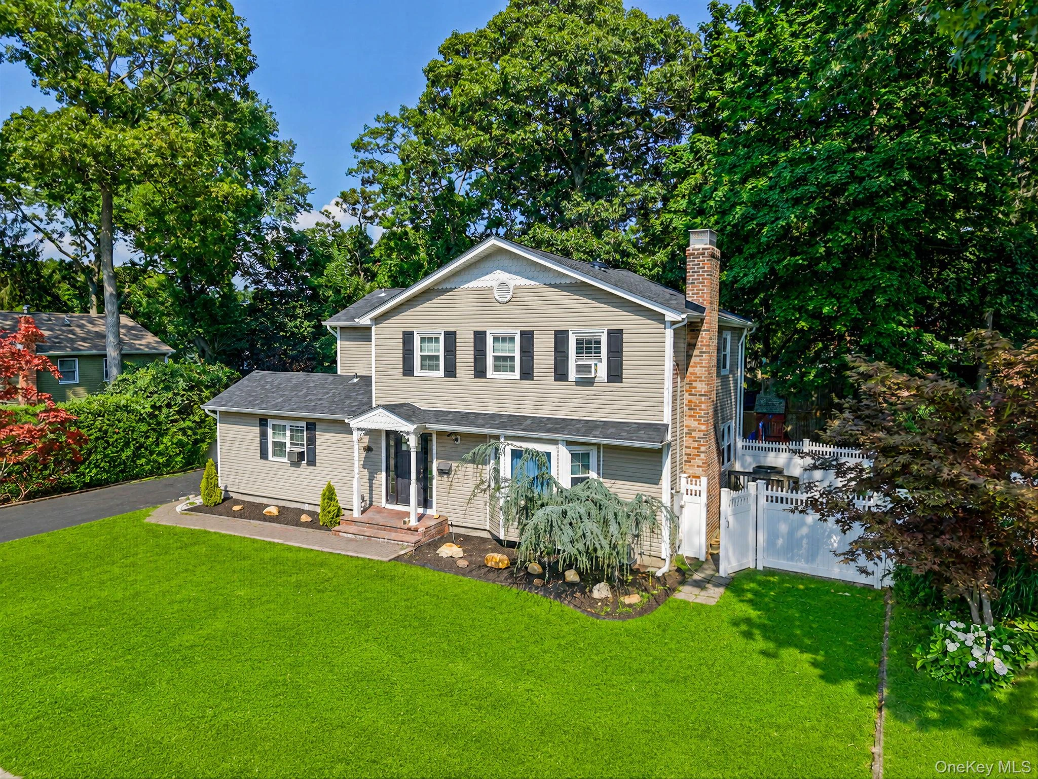 Photograph of 15 Jamar Lane