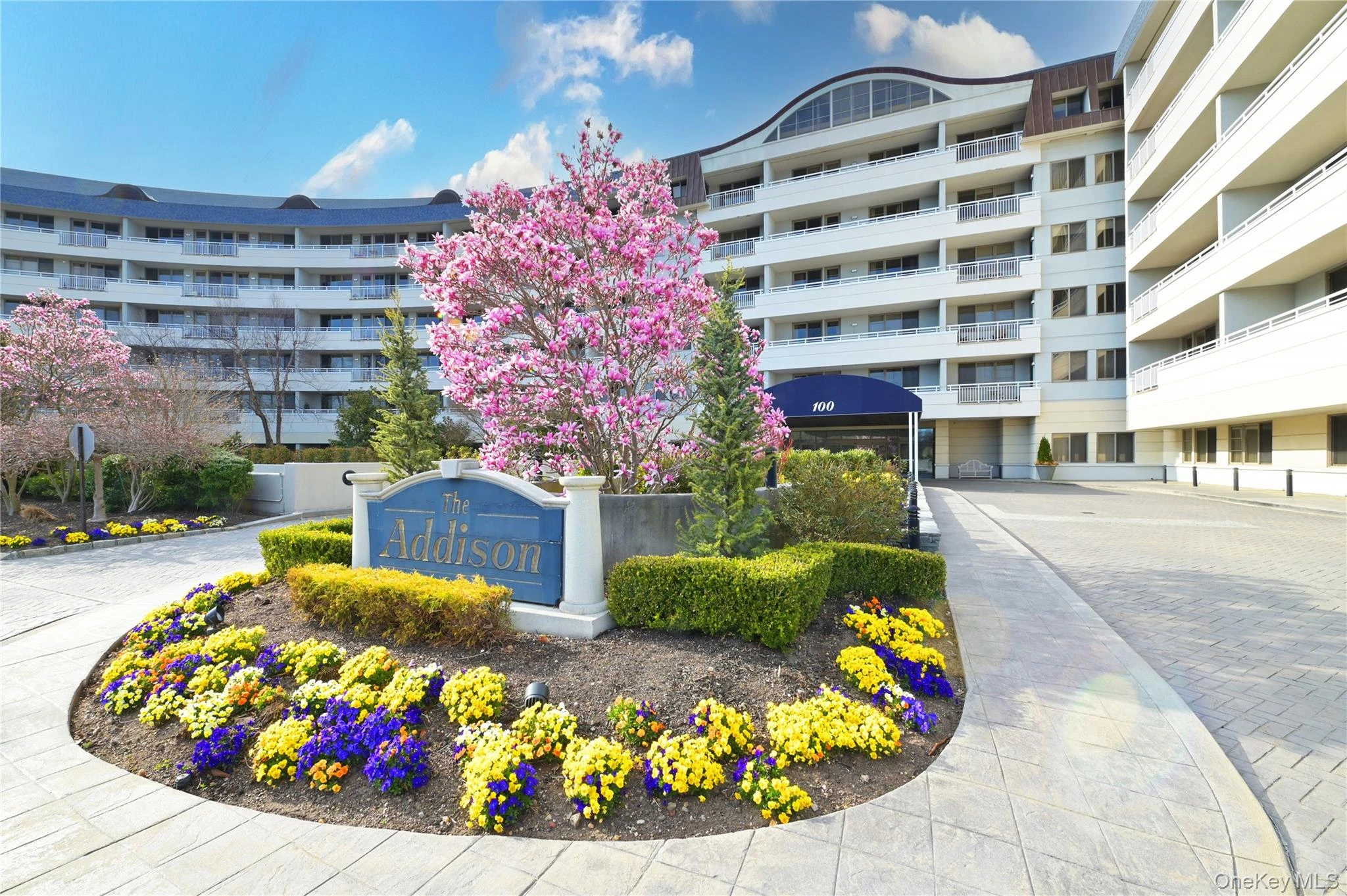 Photograph of 100 Harbor View Drive