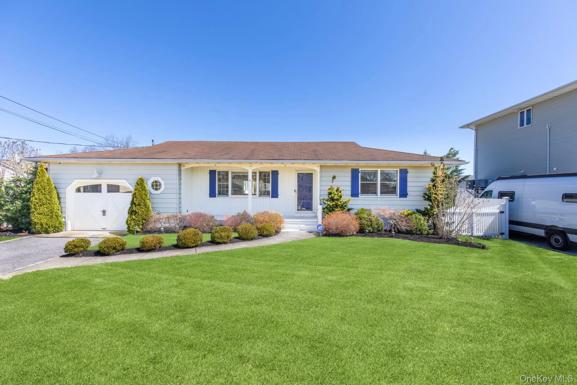 Photograph of 13 Marlin Road