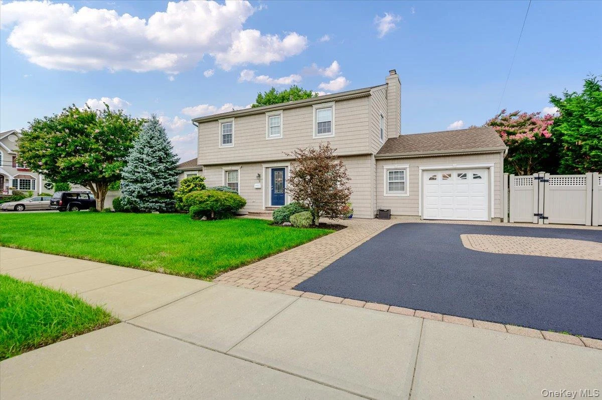 Photograph of 8 Curlew Place