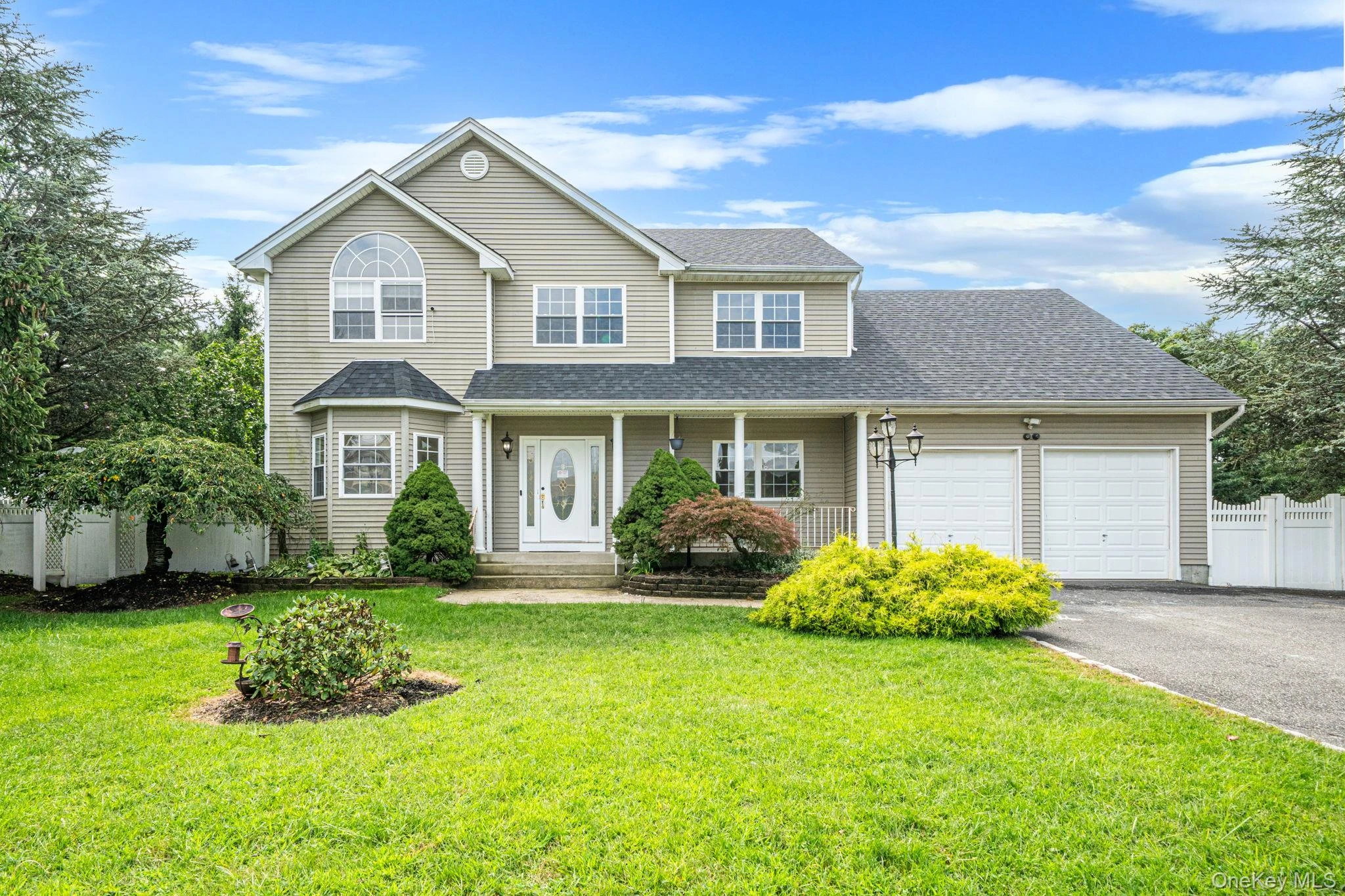 Photograph of 18 Woodridge Lane