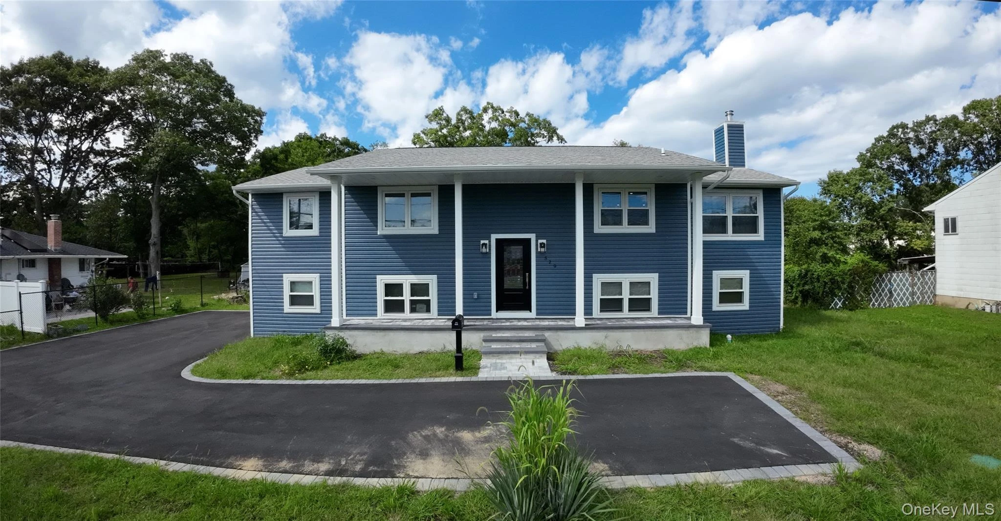 Photograph of 529 Spur Drive