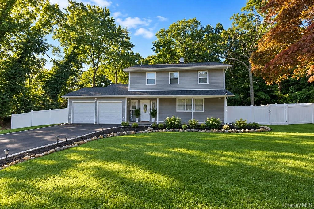 Photograph of 102 Patchogue Drive