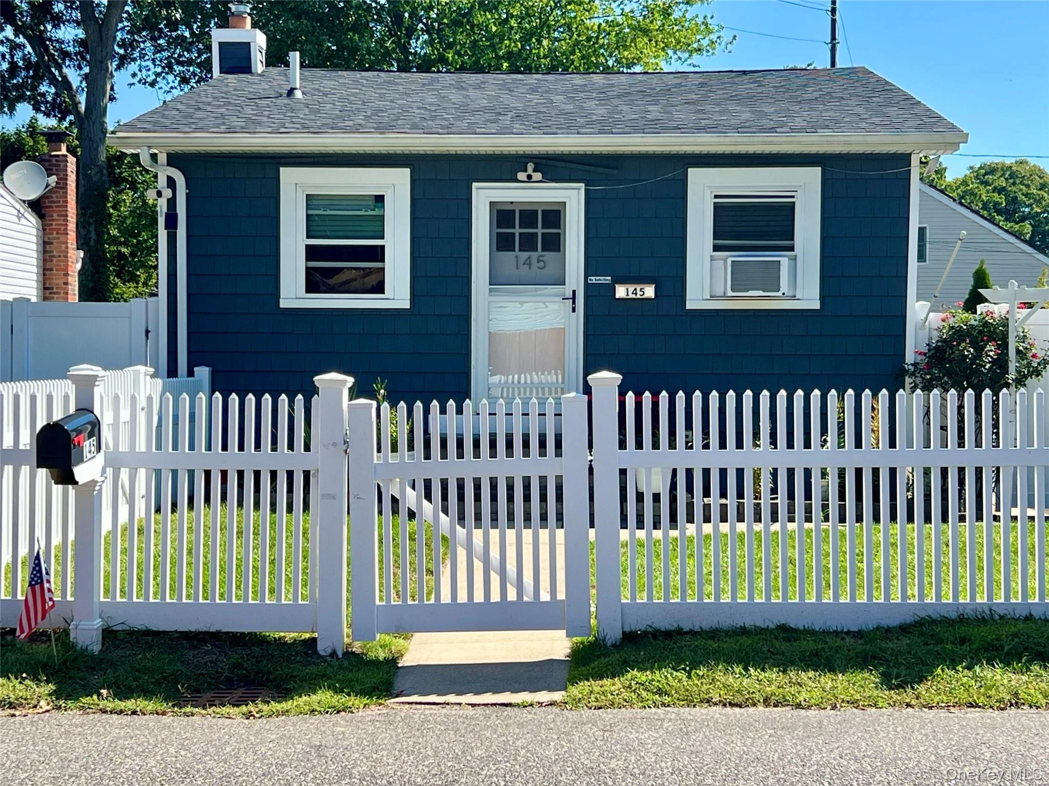 Photograph of 145 Carroll Avenue