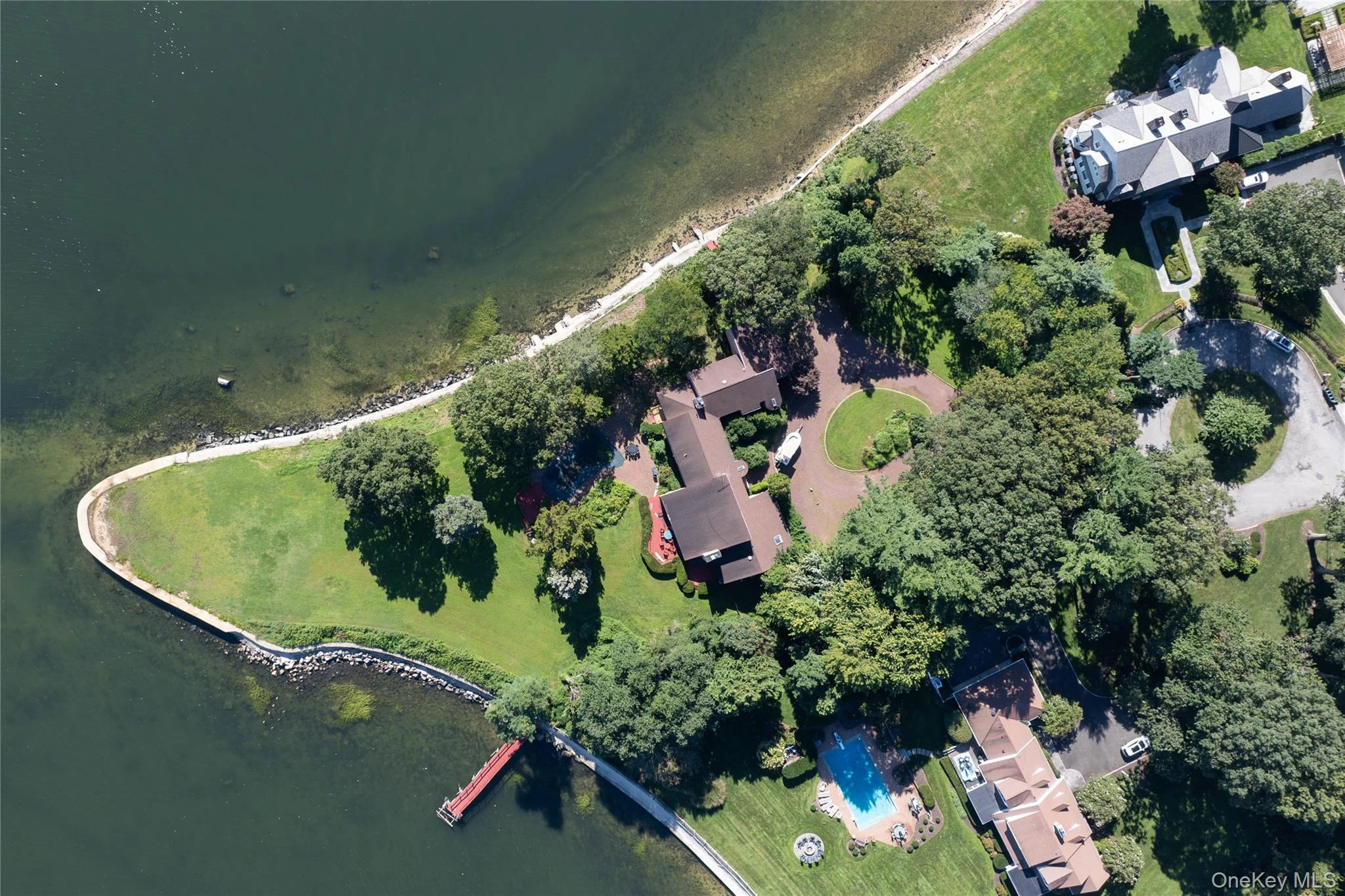 Photograph of 7 Lighthouse Point