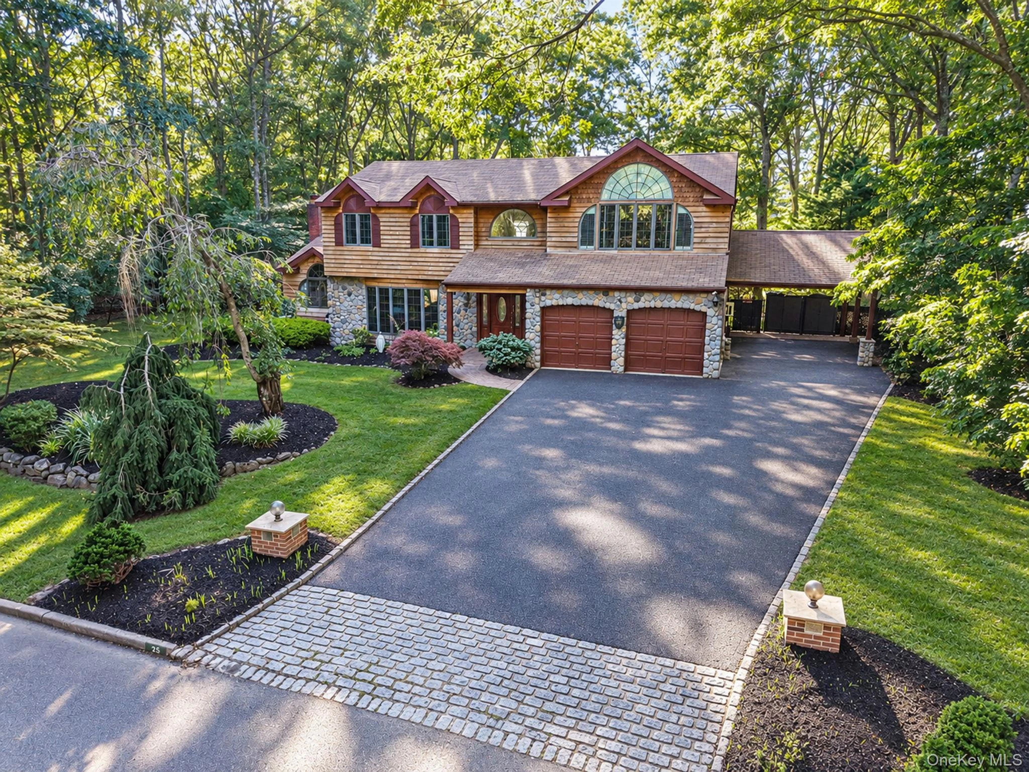 Photograph of 35 Hastings Drive